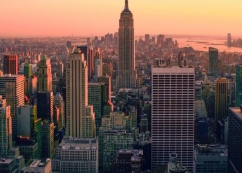 Cum să călătorești orașul New York cu un buget redus