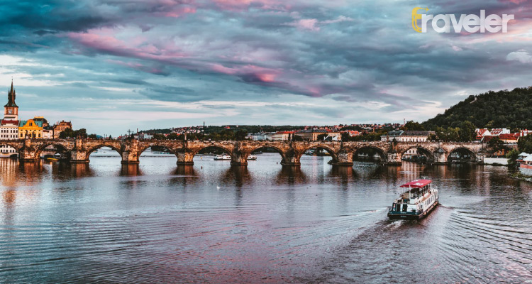 Podul Carol din Praga