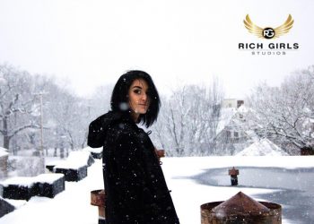 Vacanta de iarna model de videochat