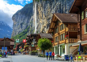 Informatii generale despre o vacanta in Elvetia - costuri, transport, cel mai bun moment de plecare