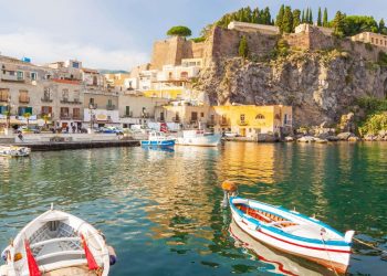 Obiective turistice in Insulele Eoliene – Partea I